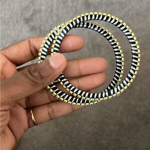 Handmade Silk thread bangle silk and gold with white stone!